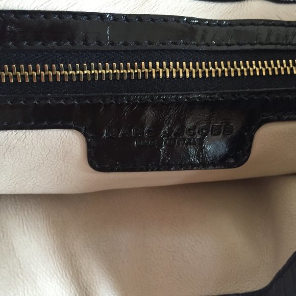 Marc Jacobs Black Patent Leather Shoulder Bag - Picture 10 of 10